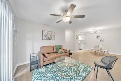 Image de Stonecrest 713, 2Bd Apt I Free Parking I Pool