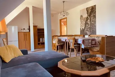 Image de Vacation apartment \"Lehnsteig\", 2 bedrooms - Holiday home Schrammsteinblick