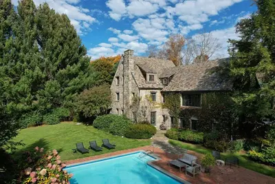 Image de Argyll House by Boutique | Litchfield Escape