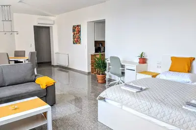 Image de ClearVueHome - Quiet 51 m2 Studio Bratislava Slavin