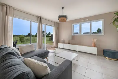 Image de À 650m du bord de mer, belle maison neuve pour 8
