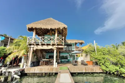 Image de Home with Dock & Canal Access, 5 Minutes by Golf Cart to Downtown