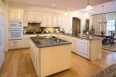 Image de Stunning 4 Bedroom Presidential Unit in historical Williamsburg Va.