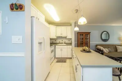 Image de Lovely well located 2 bedroom for seasonal rent