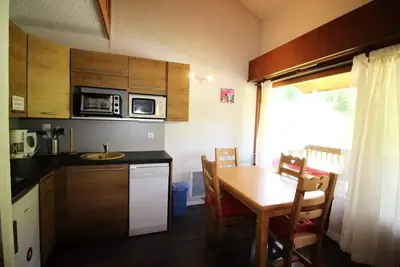 Image de Studio Mezzanine und Kabine 4 Betten am FuĂźe der Pisten - Auris en Oisans
