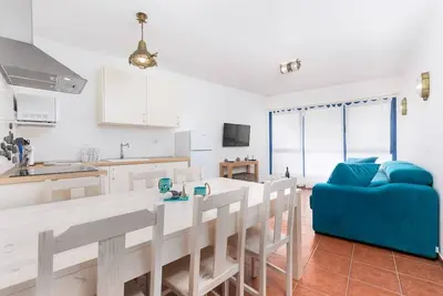 Image de Home2Book Blue Sea Apt 2 min From The Beach
