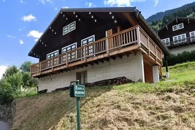 Image de Chalet familial fonctionnel pour 8/9 pers. à 5 min. du centre village