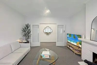 Image de Luxurious Art Deco Abode Opposite Albert Park Lake