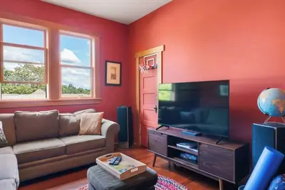 Image de Capitol Hill House - Spacious, Cheery, Sun-filled with a Cat named Blue