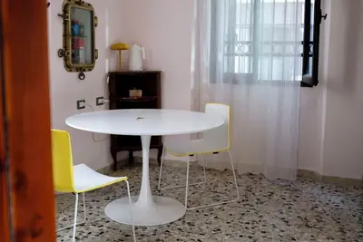 Image de Venetian pink apartment in Dorsoduro
