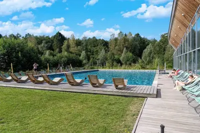 Image de Maison de vacances paisible et boisée
