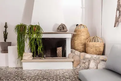 Image de Pozolani traditional cycladic home