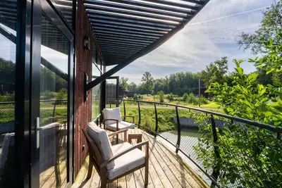 Image de Bungalow moderne en pleine nature par Belvilla