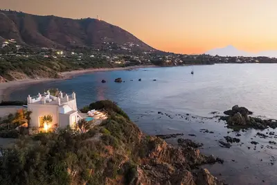Image de Tower of the 7 friars - Tower in Cefalu with direct access to the beach