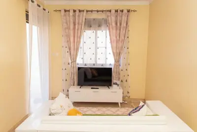 Charming bungalow with WiFi in Kampala