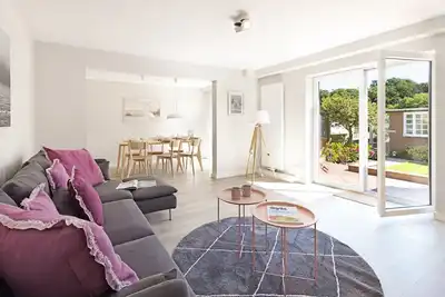 Image de \"Experience luxury and relaxation in the Buhne 44 vacation apartment on Sylt! \"