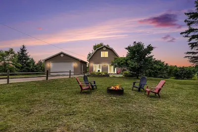 Image de 🐎 Panoramic Meadow View 3bdr Cottage close to Horse Shows - 8365!