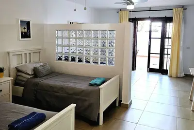 Image de Studio on peaceful complex Port Royal (K007)