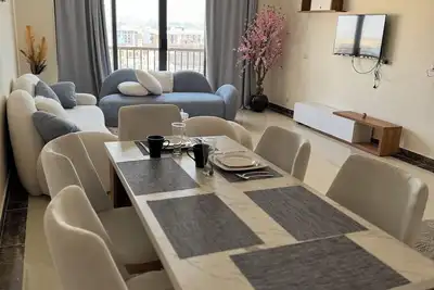 Image de Charming 2-bedroom apartment with pool view WiFi and Ac in lovely New Cairo City