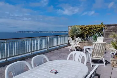 Image de Magnifique appartement au 9° et dernier étage avec vue panoramique sur la baie