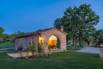 Image de Podere Grotta Antica - Beautiful farmhouse immersed in the Val di Chiana