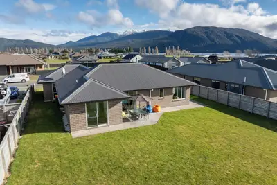 Image de Cozy Haven - Te Anau Holiday Home