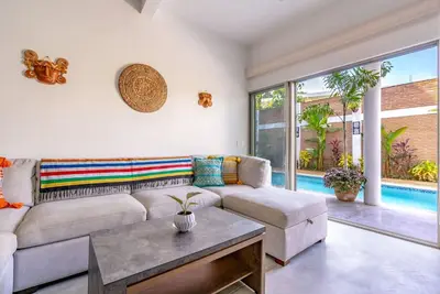 Image de Luxurious 3br Condo w/ Pool, Chef’s Kitchen & Ac