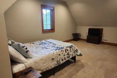 Image de Charming 3-bedroom house with WiFi and Ac in beautiful Banner Elk.
