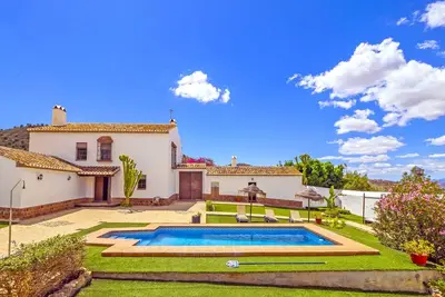 Image de Cubo's Casa Rural Las Caballerias \/ piscine privée \/ wifi gratuit \/ Bbq