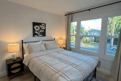 Charming 2-bedroom apartment with WiFi and Ac in wonderful Pasadena