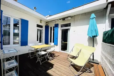 Image de Arcachon, A  230 M De La Plage Et 400 M De La Basilique Notre-Dame