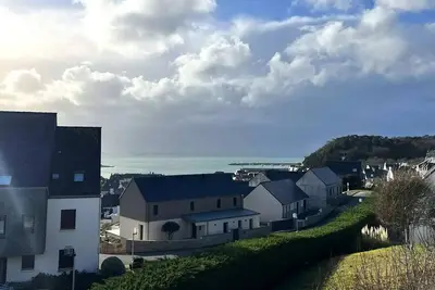 Image de Appartement duplex sur les hauteurs d'Erquy avec superbe vue mer