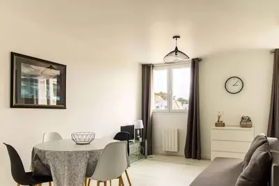 106 - Studio rénové à Sables d'Or Les Pins