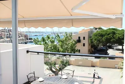Image de Ferienwohnung 2 Zimmer/Kab/Mezz 6 Betten Gruissan