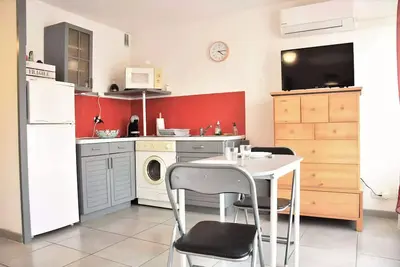 Image de Ferienwohnung 2 Zimmer 4 Betten Gruissan
