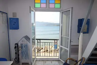 Image de Rare à la location, pieds dans l' eau, pleine vue mer, wifi. . .