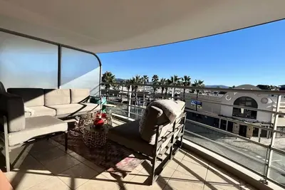 Image de Ferienwohnung 4 Zimmer 6 Betten Cavalaire-Sur-Mer
