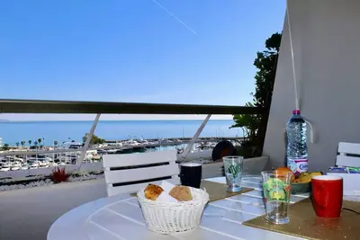 Image de Appartement 3 Pièces, 4 Couchages, Villeneuve Loubet Plage