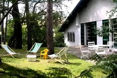 Image de Hossegor centre-ville. Villa Cantelauze pour 8 personnes.