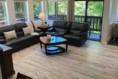 Image de Spacious Quiet Comfort in the Pines 2br 2ba, Incline Village Gem, 28-90 days.
