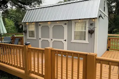 Image de Cozy cabin with WiFi and Ac in charming LaBelle