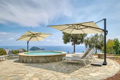 Image de Villa Luce del Sol with Pool - M, Alassio, Italy