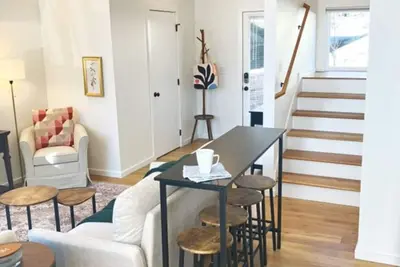 Image de Modern Retreats | 2 Bed, 1. 5 Bath