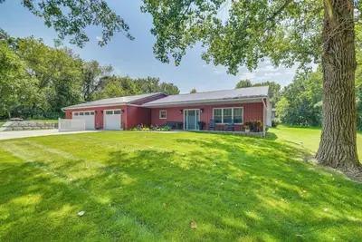 Image de Newly Built Home Near Morrison Rockwood State Park