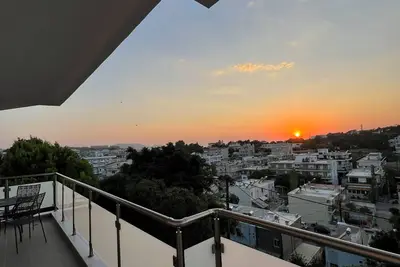 Image de Well equipped and spacious flat with wide and uninterrupted views over Rhodes