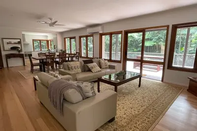 Image de Luxury rainforest retreat on Mt Tamborine only few minutes from shops