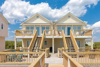 Image de Dakota Dunes - Oceanfront! Dog Friendly!