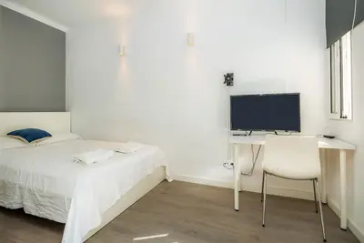 Chambre Triple Nº2' avec terrasse partagée, Wi-Fi et climatisation