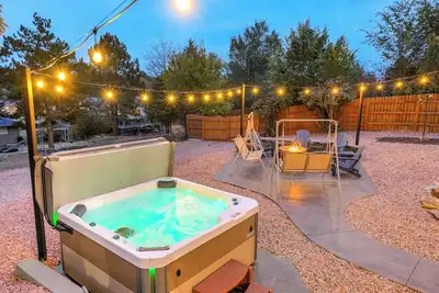 Image de Luxury 5bd Co Retreat, Hot Tub, Fire Table, Mtn Views