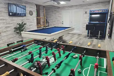 Image de Spacious 3br Home: Game Room, Tesla Charger, 1 Gigabit Internet, Close to Wvu